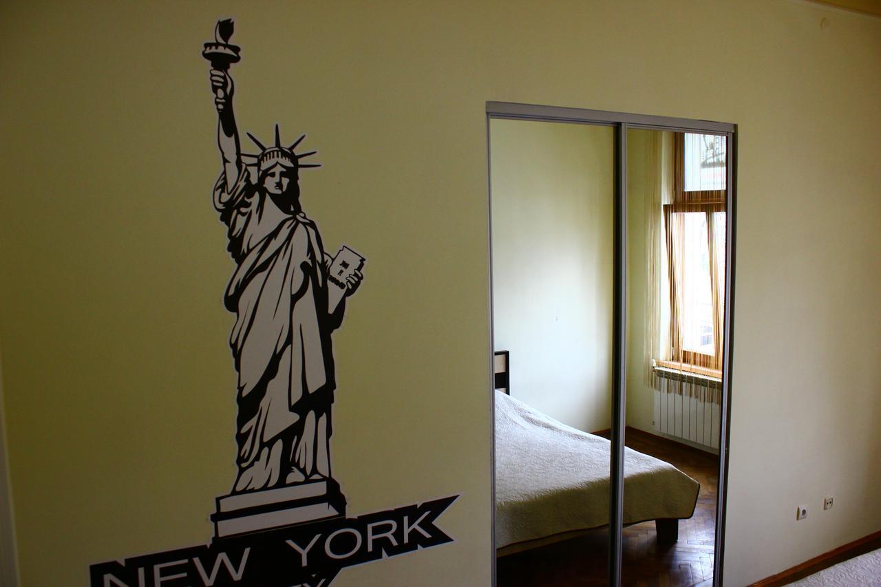 New York Hostel إلفيف المظهر الخارجي الصورة